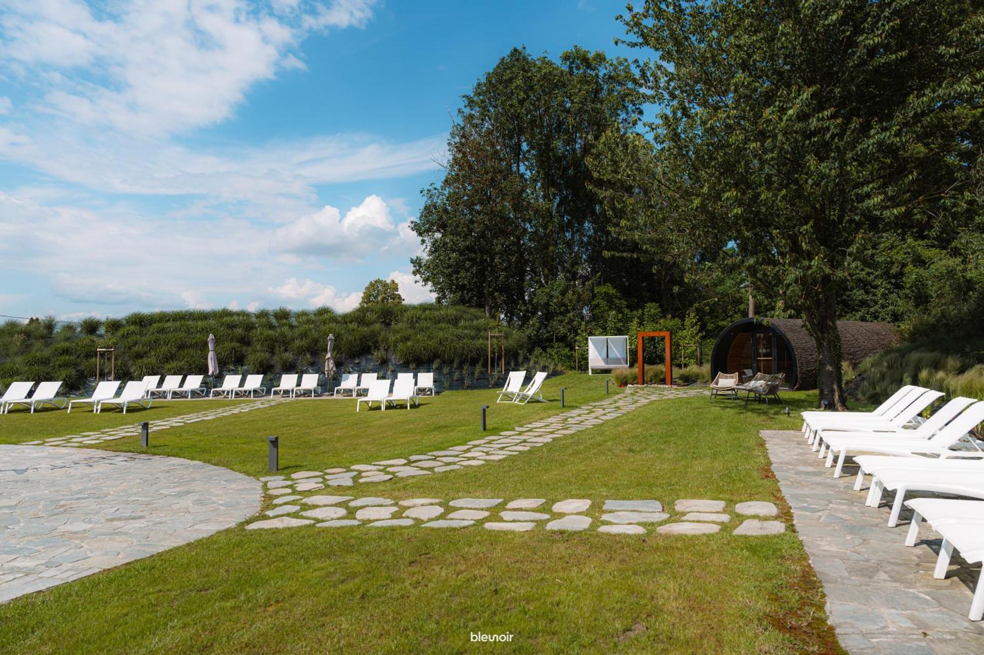 Domaine Des Thermes Awans Экстерьер фото